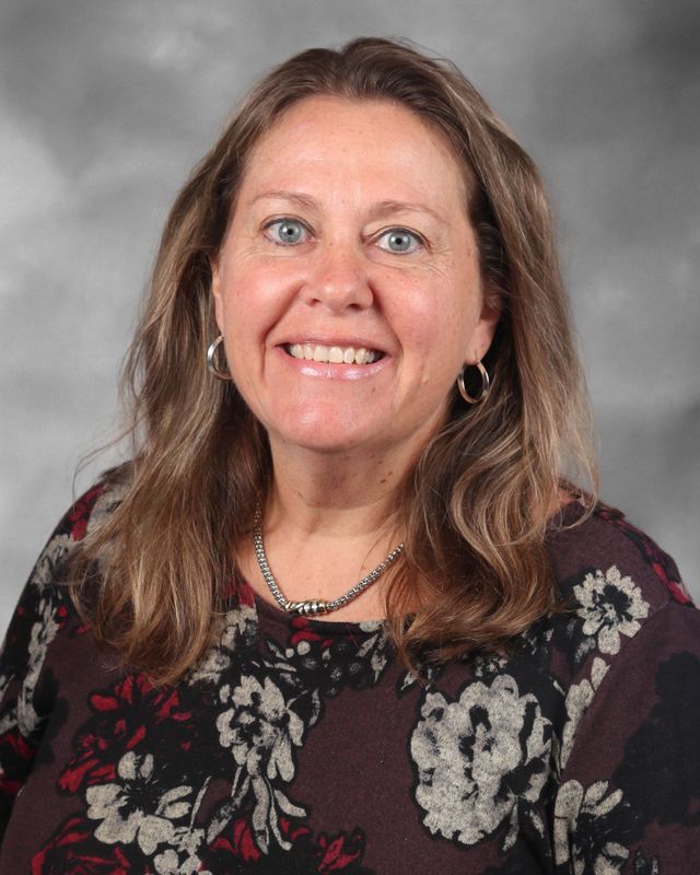 murphy dawn headshot sept 2024 (1)